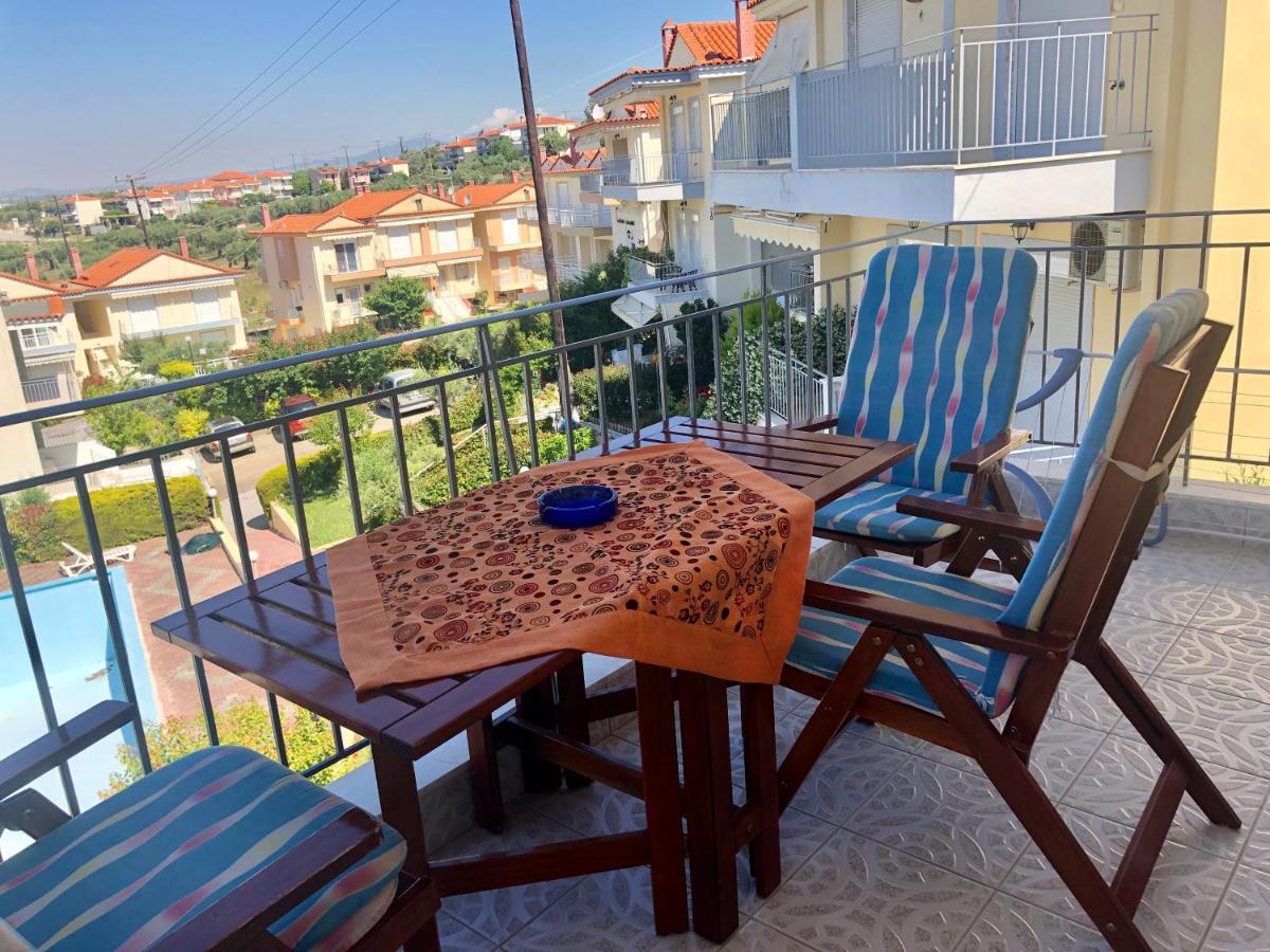 Gerakini 2Br Apt With Shared Pool المظهر الخارجي الصورة